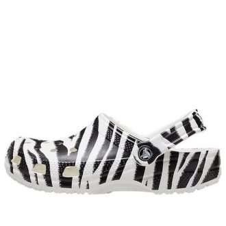 Sandálias de praia Crocs Classic Clog com estampa animal, pretas e brancas, 206676-1DE