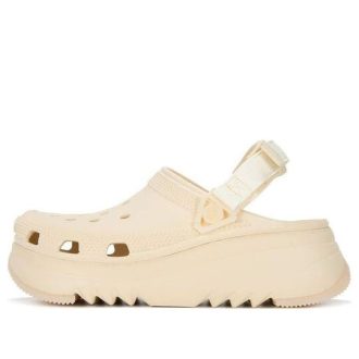 Tamanco Crocs Classic Hiker Xscape “Baunilha” 208365-108