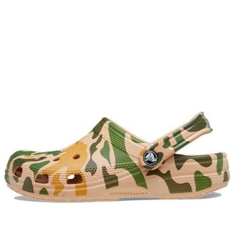 Tamanco Crocs Classic Printed Camo “Verde Cáqui” 206454-2Y6