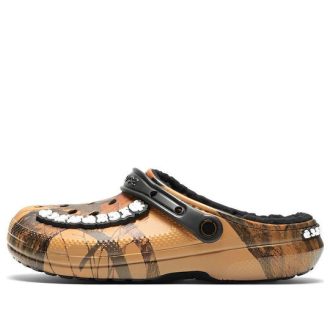 Tamanco Crocs Dylan “Pleasures Camo” P20F034-CM