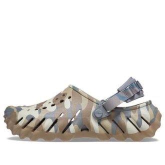 Tamanco Crocs Echo Camo Redux “Verde Camuflado Carvão” 209134-025