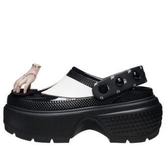 Tamanco Crocs “Wednesday Stomp” 210214-001