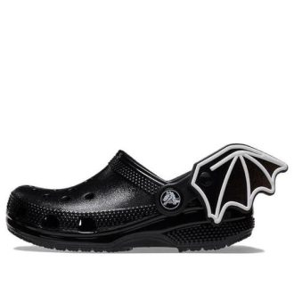 Tamancos Crocs (GS) Classic I Am Bat “Preto e Branco” 209231